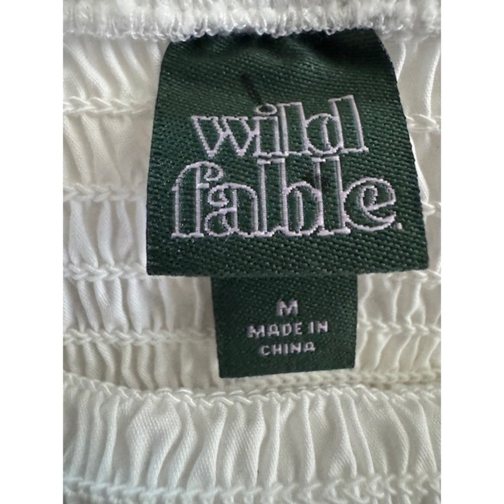 Wild Fable White Eyelet Ruffle Smocked Off Shoulder‎ Crop Top Women's Medium - Picture 6 of 10